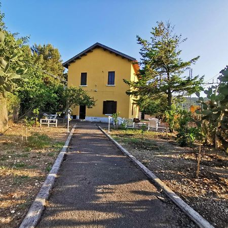 Le Case Del Parco Пескічі Екстер'єр фото
